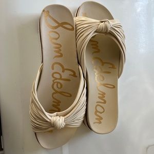 Sam Edelman  size 8 1/2 cream sandals